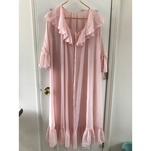 Vintage 1980's Full Length Peach Lingerie Robe Full Ruffles Neckline Sleeves